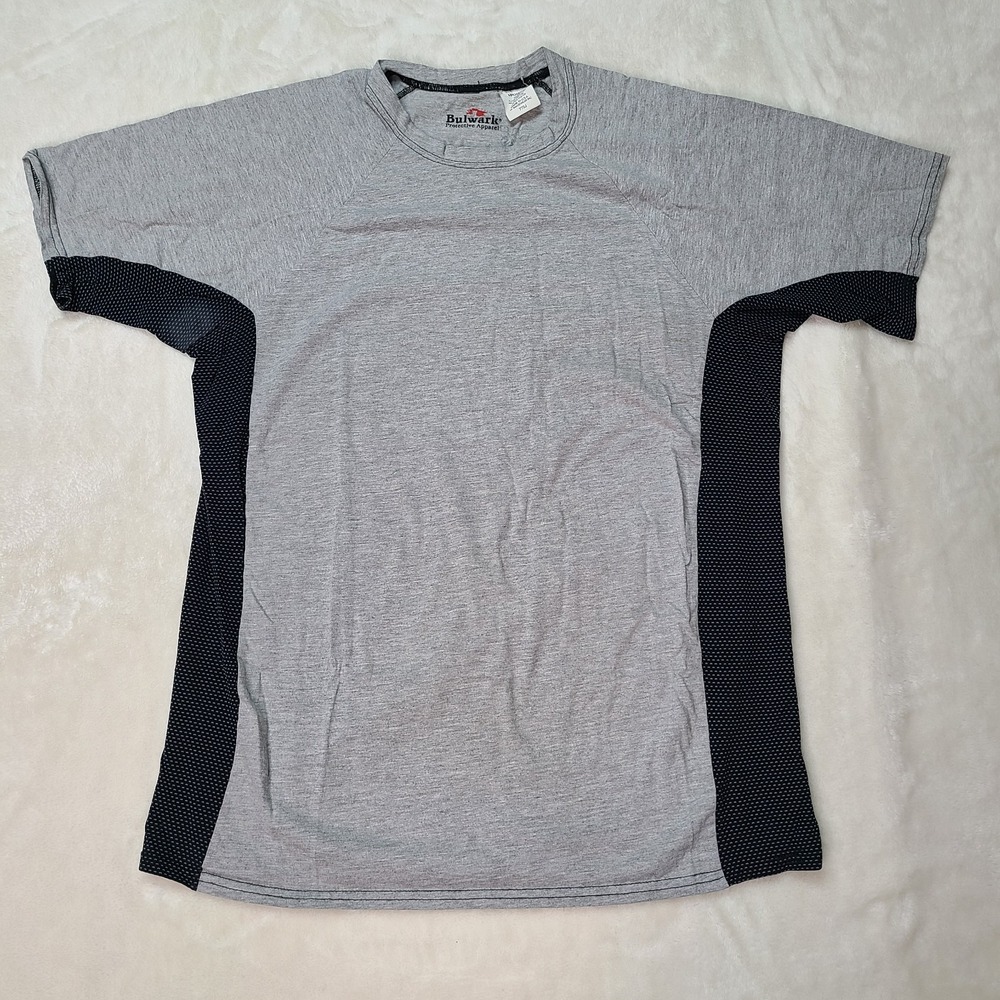 Bulwark FR Shirt Mens M Gray Flame Resistant Short Sleeve Base Layer Work USA